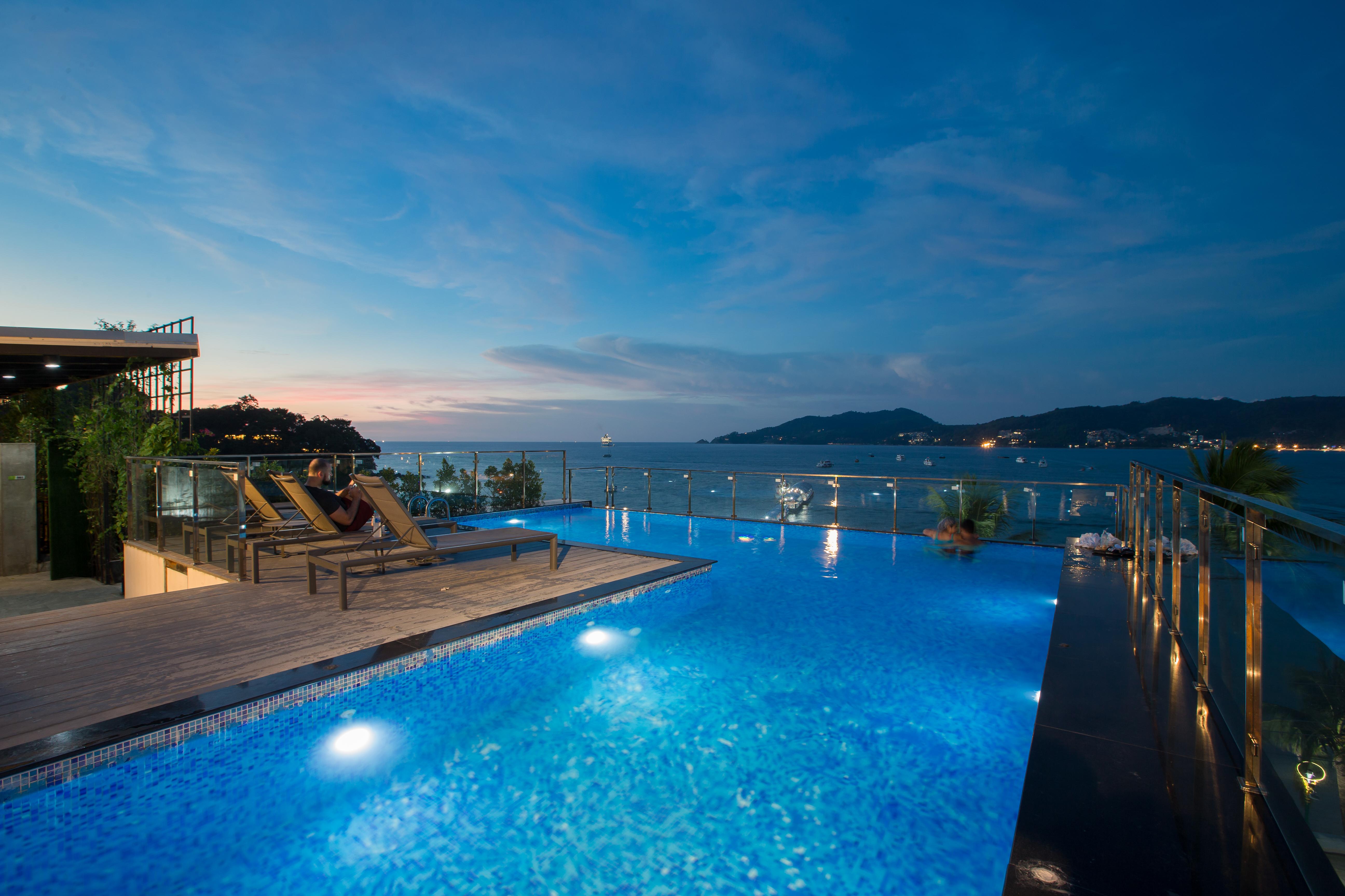 Patong Signature Boutique Hotel Ngoại thất bức ảnh