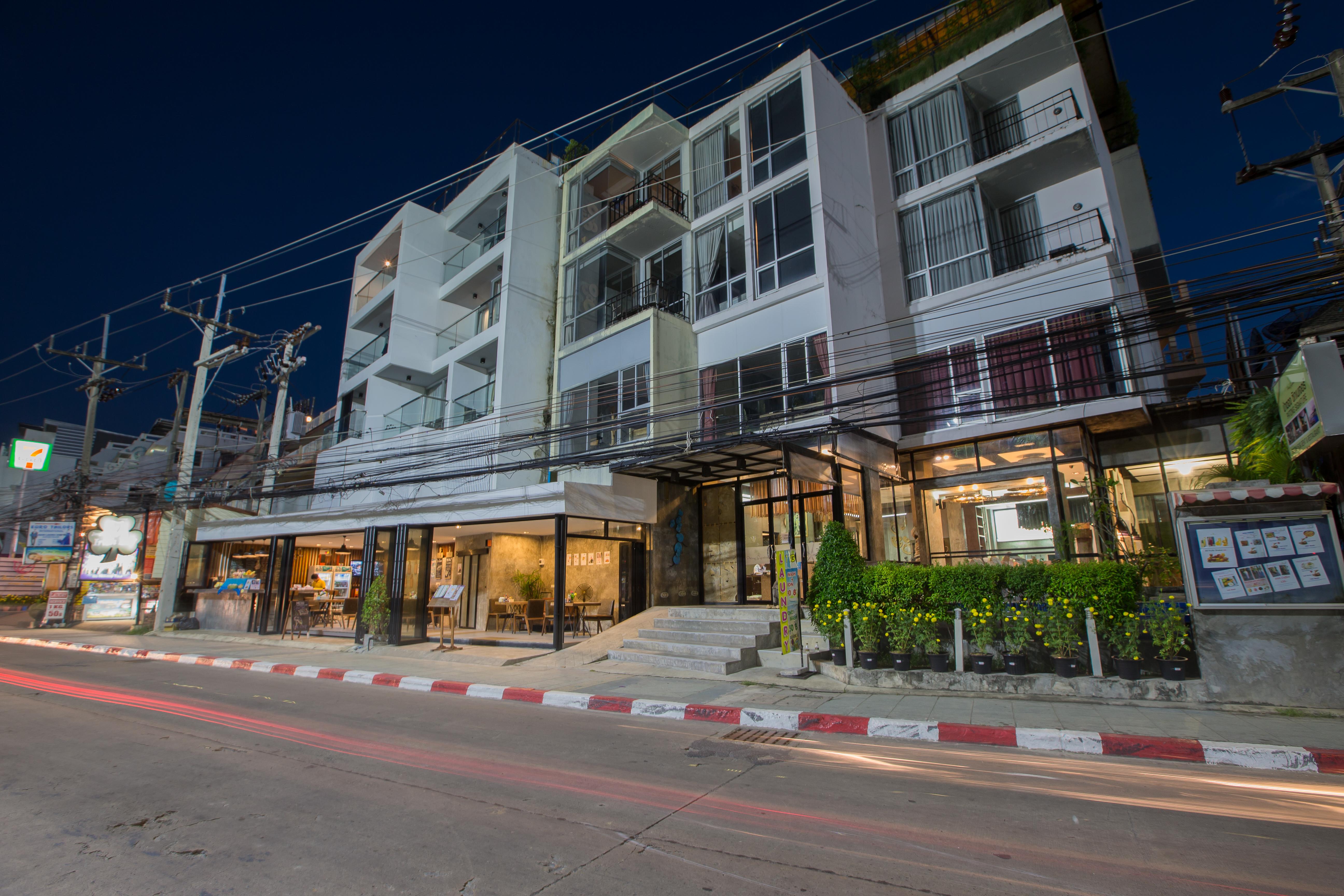 Patong Signature Boutique Hotel Ngoại thất bức ảnh