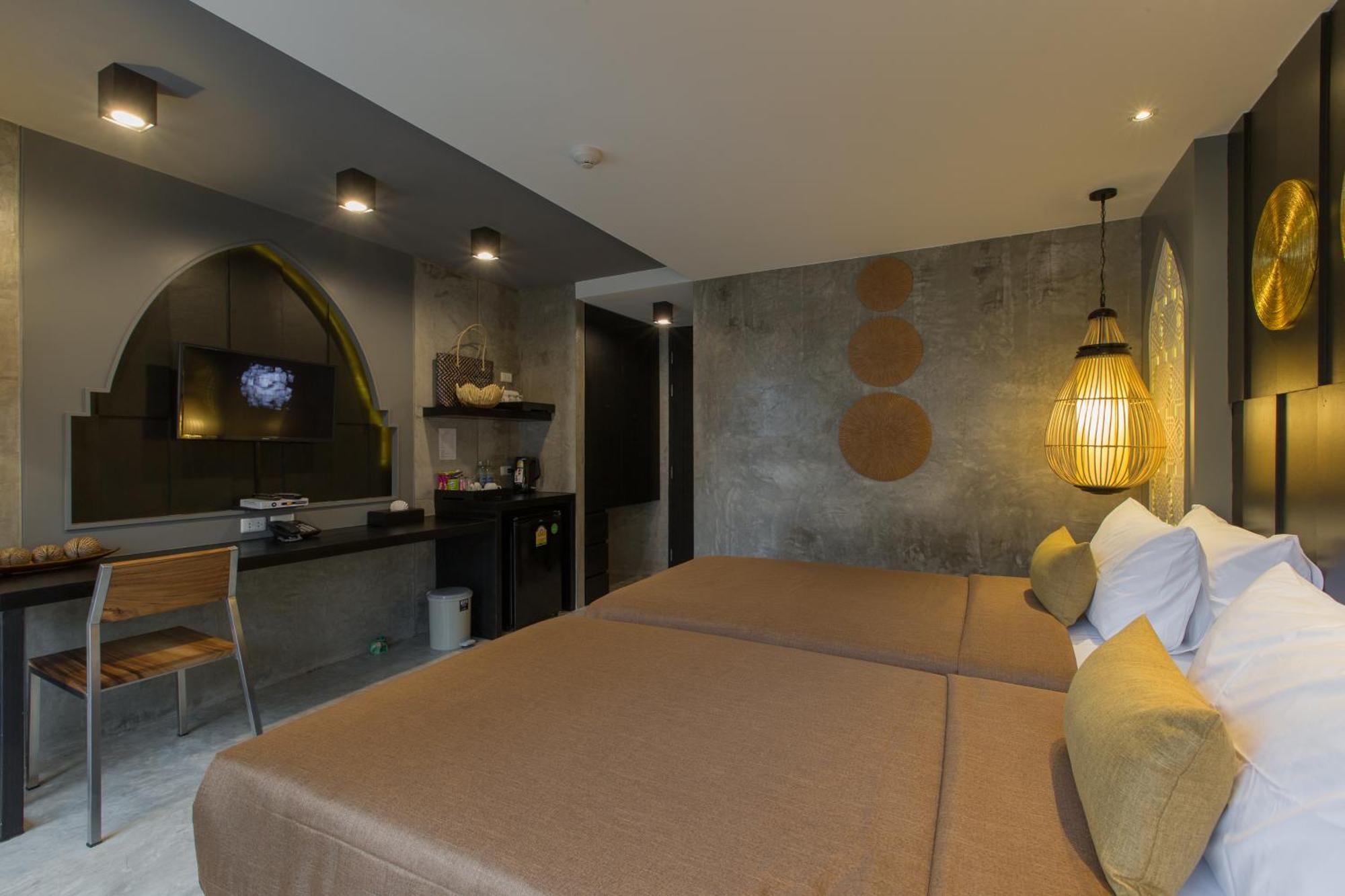 Patong Signature Boutique Hotel Ngoại thất bức ảnh