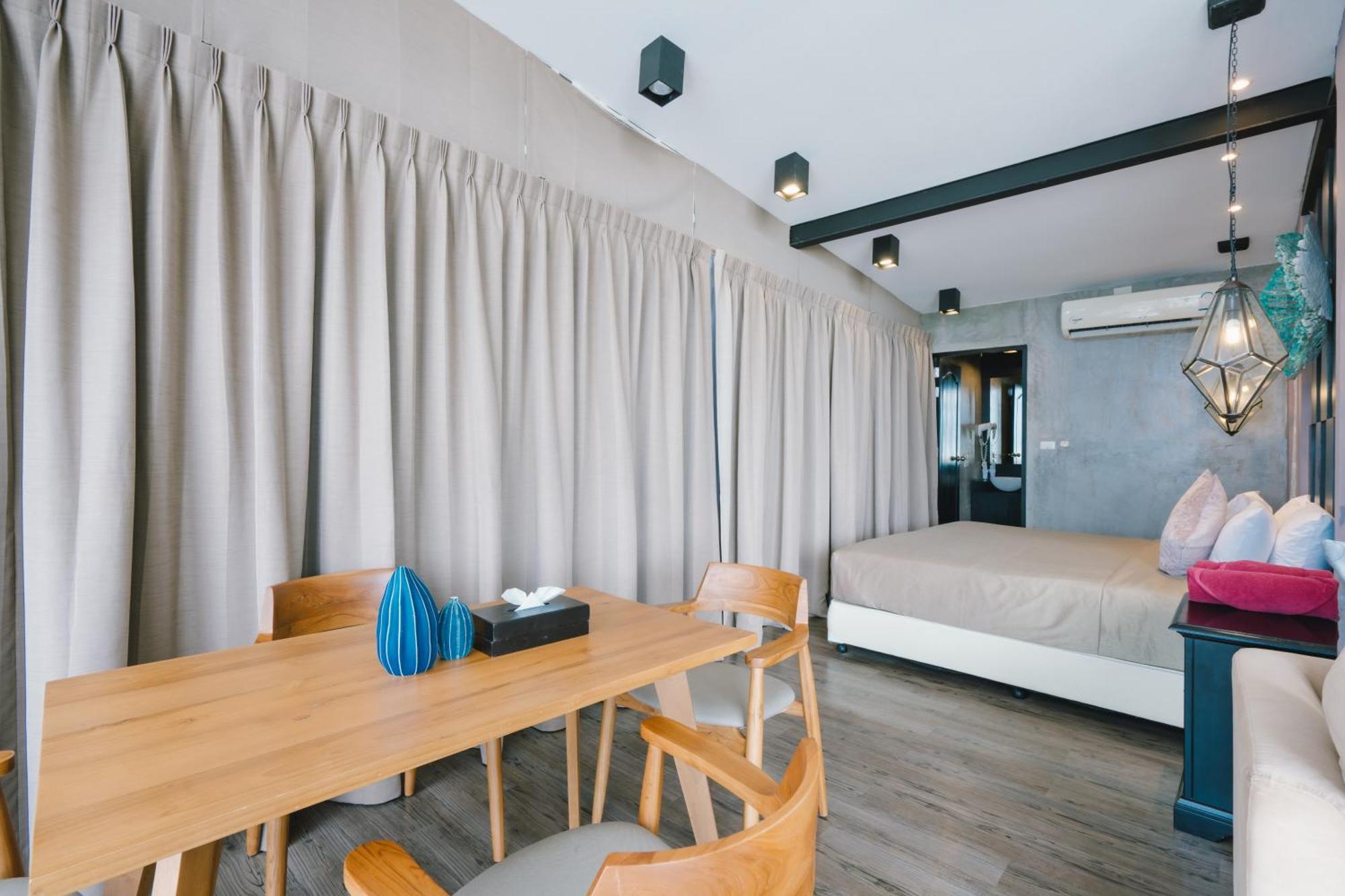 Patong Signature Boutique Hotel Phòng bức ảnh