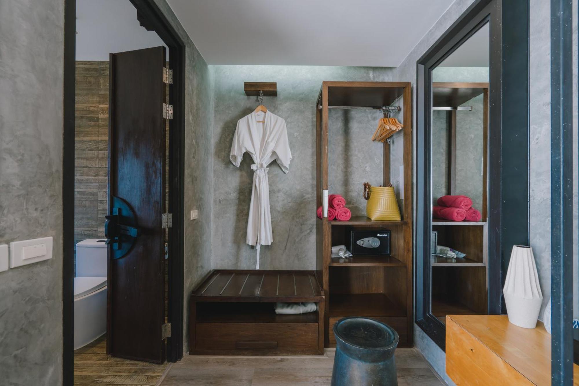 Patong Signature Boutique Hotel Phòng bức ảnh