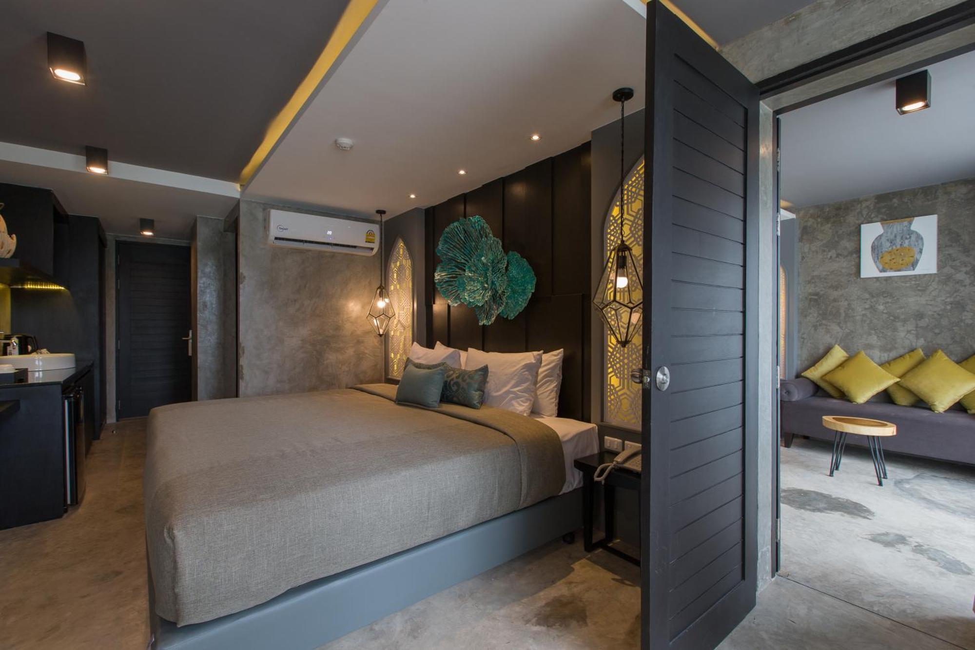 Patong Signature Boutique Hotel Phòng bức ảnh